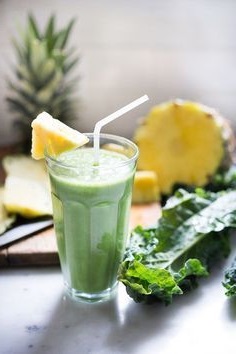 pineapple and green tea smoothie