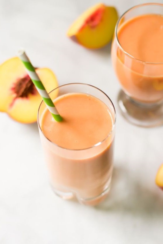 prune and pineapple smoothie