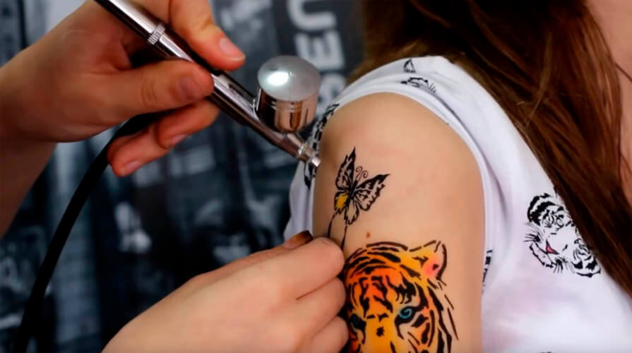 Airbrush temporary tattoo